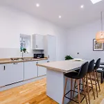 Appartamento Boutique Sleep 12 York