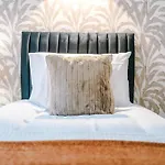 Appartamento Boutique Sleep 12 *