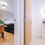 Boutique Sleep 12 Apartmán *