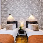 Boutique Sleep 12