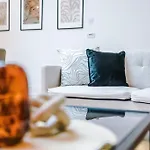 Boutique Sleep 12 * York