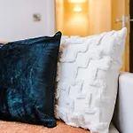 Boutique Sleep 12 *