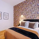 Boutique Sleep 12 Apartmán *
