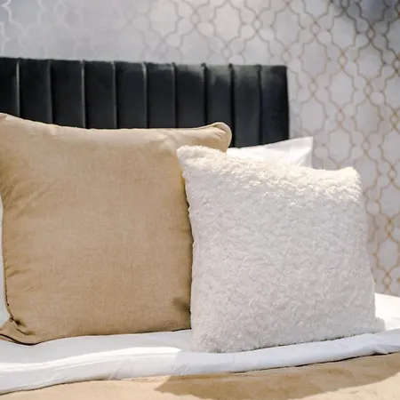 Апартаменты Boutique Sleep 12 Йорк