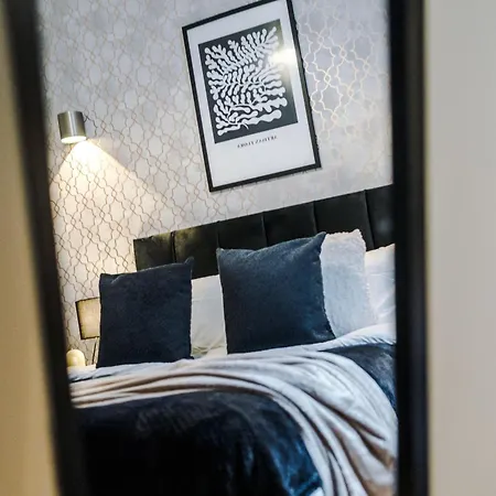 Boutique Sleep 12 *