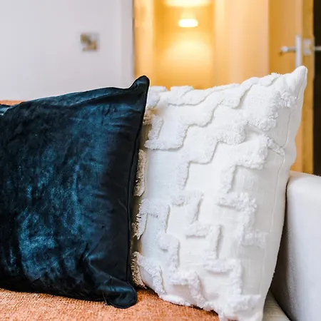 Boutique Sleep 12 *