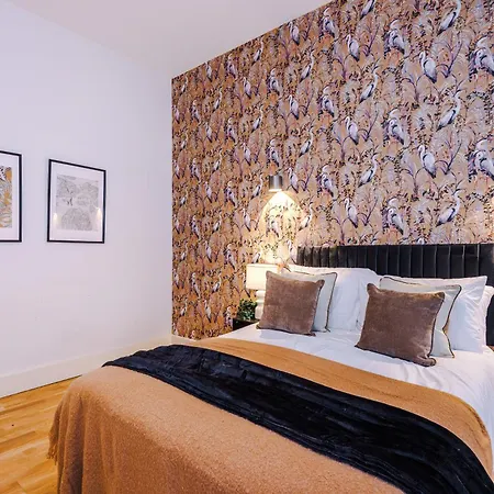 Boutique Sleep 12 Апартаменты *
