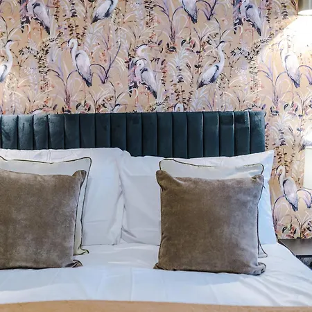 Boutique Sleep 12 * York